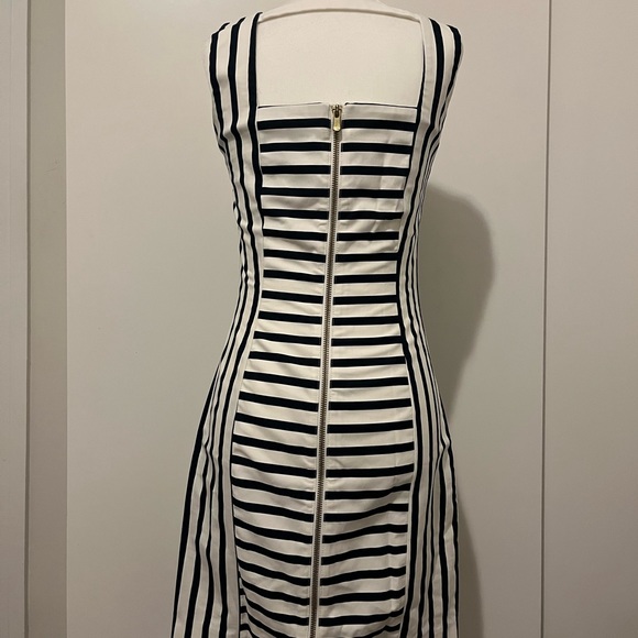 CLASSIC DARK NAVY STRIPED DRESS - Picture 4 of 8